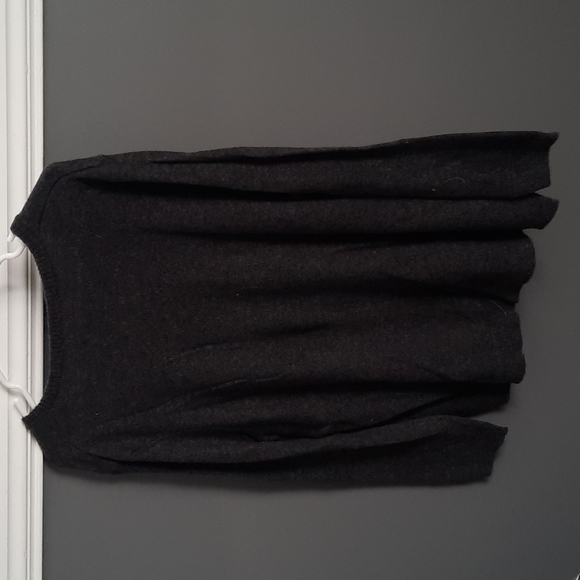 Alfred Sung sweater - Picture 2 of 4